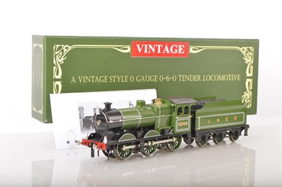 Lot 1069 - Vintage Trains 0 Gauge Modern issue 0-6-0 Loco & Tender LNER lined green 'J' Class