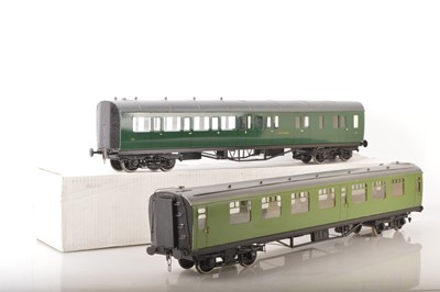 Lot 1195 - Tenmille or similar Gauge 1 (45mm) Kit built SR Bullied Composite coaches (2)