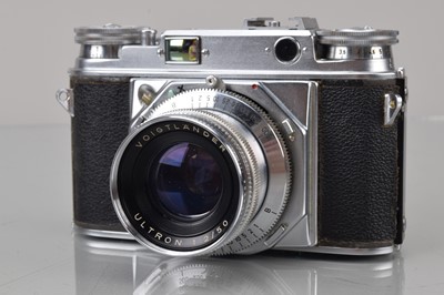 Lot 2 - A Voigtländer Prominent Rangefinder Camera