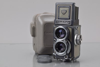 Lot 10 - A Rolleiflex Baby Grey TLR Camera