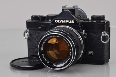 Lot 39 - An Olympus OM-1n SLR Camera