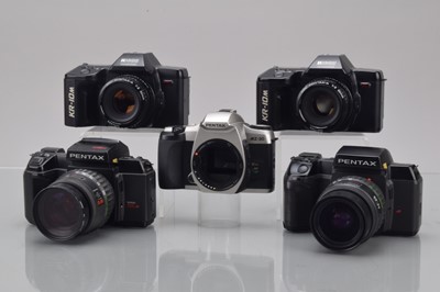 Lot 77 - A Group AF SLR Cameras