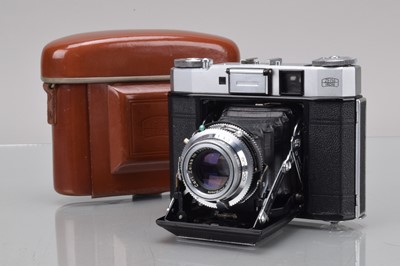 Lot 173 - A Zeiss Ikon Super Ikonta 534/16 Rangefinder Folding Camera