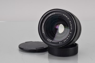 Lot 199 - A Leitz 35-70mm f/3.5 Vario Elmar-R Lens