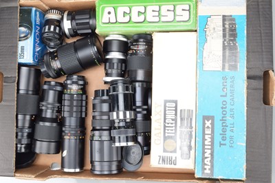 Lot 202 - A Tray of Prime Lenses