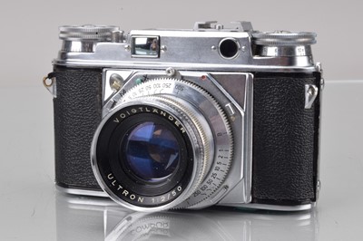 Lot 275 - A Voigtländer Prominent Rangefinder Camera