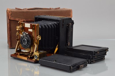 Lot 315 - A Sanderson De Luxe Hand and Stand Camera