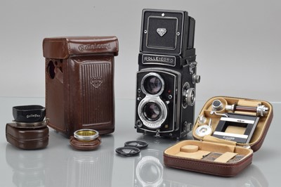 Lot 339 - A Rolleicord Vb TLR Camera