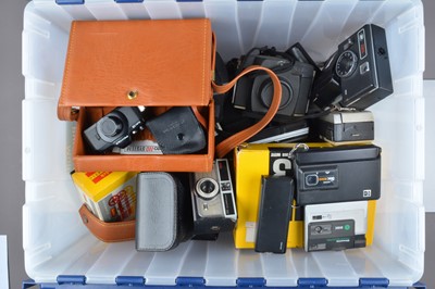 Lot 95 - A Box of 110 Cameras
