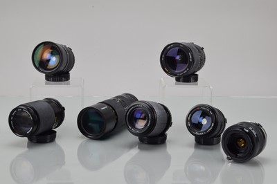 Lot 521 - A Group of For Olympus OM Lenses