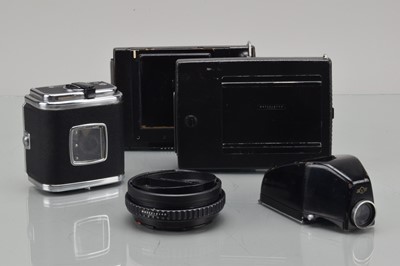 Lot 683 - Hasselblad Accessories