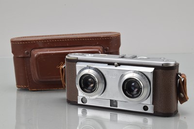 Lot 688 - An Iloca Stereo Rapid Camera