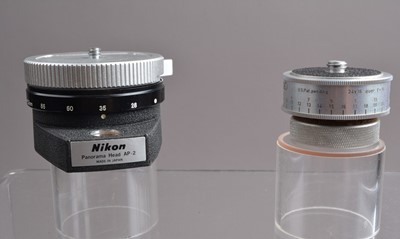 Lot 130 - A Nikon AP-2 Panoramic Tripod Head