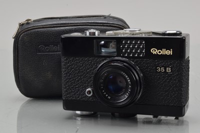 Lot 747 - A Rollei 35 B Compact Camera