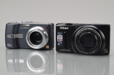 Lot 759 - Two Digital Cameras