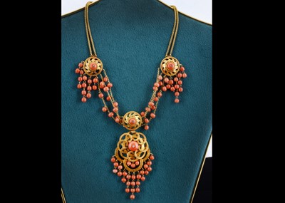 Lot 17 - A late 19th to early 20th century yellow metal coral and diamond necklace and pendant