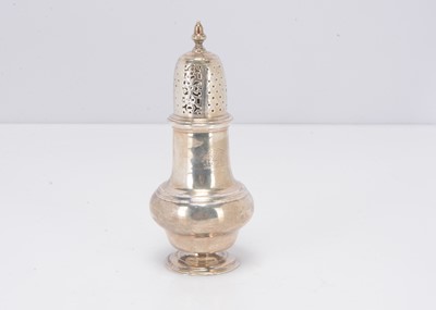 Lot 329 - A Georgian style sugar sifter