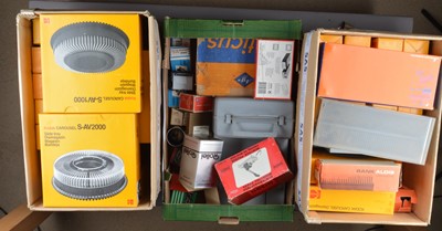 Lot 202 - Slide Projection Accessories