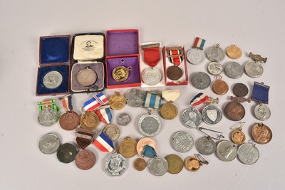 Lot 104 - A collection of various Medals and Commemorative medallions