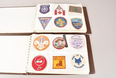 Lot 116 - A collection of British and World Scout cloth badges