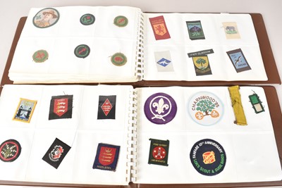 Lot 116 - A collection of British and World Scout cloth badges
