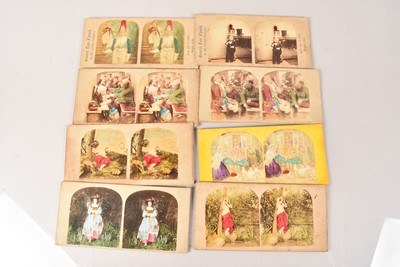 Lot 130 - A Stereoscopic Viewer and Cards