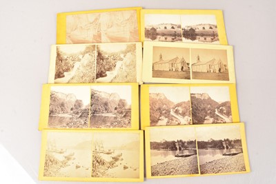 Lot 130 - A Stereoscopic Viewer and Cards