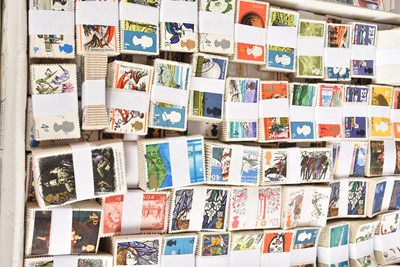 Lot 151 - An extensively large collection of loose British and World Stamps