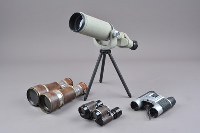 Lot 215 - A Group of Binoculars