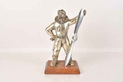 Lot 289 - An RAF Pilot Table Lighter