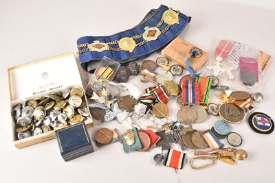 Lot 349 - A collection of Medals and badges