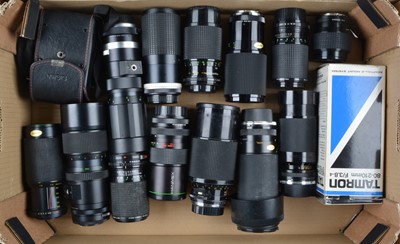 Lot 235 - A Tray of Zoom Lenses