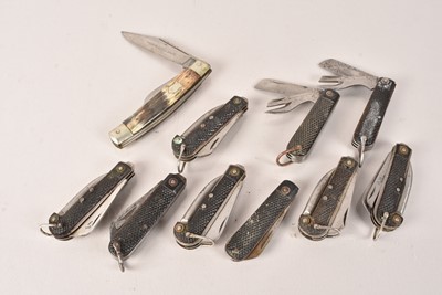 Lot 430 - A collection of Jack and Pen Knives