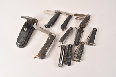 Lot 432 - A collection of Jack and Pen Knives