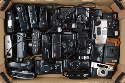 Lot 239 - A Tray of Compact Cameras