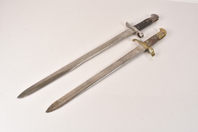 Lot 445 - An 1875 Volunteer Bayonet with Sawback Removed