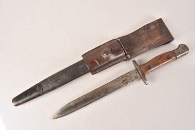 Lot 485 - A 1907 Converted Trench Fighting Knife