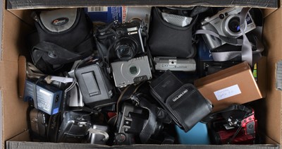 Lot 250 - A Box of Digital Cameras