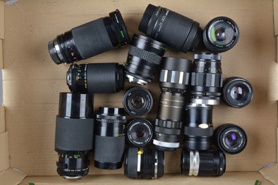 Lot 263 - A Tray of Camera Lenses