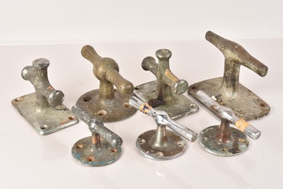 Lot 733 - A collection of Boat Cleats