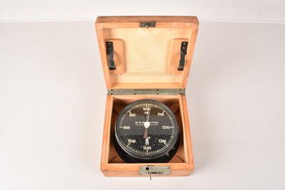 Lot 755 - A WWII Kriegsmarine U-Boat Barometer