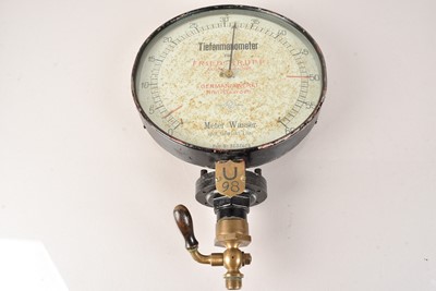 Lot 760 - A WWI German U-Boat Pressure Depth Gauge