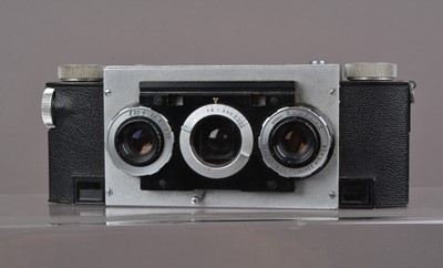 Lot 311 - A David White Stereo Realist Camera
