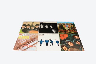 Lot 153 - Beatles LPs