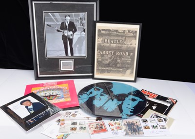 Lot 317 - Beatles Memorabilia