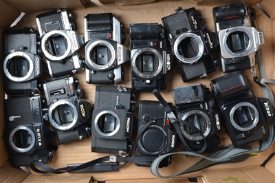 Lot 332 - A Tray of SLR Camera Bodies