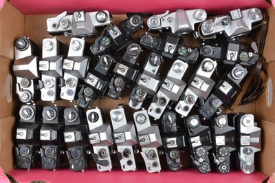 Lot 350 - A Tray of SLR Camera Bodies