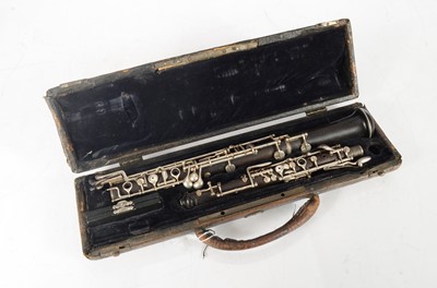 Lot 579 - Oboe Loree Paris