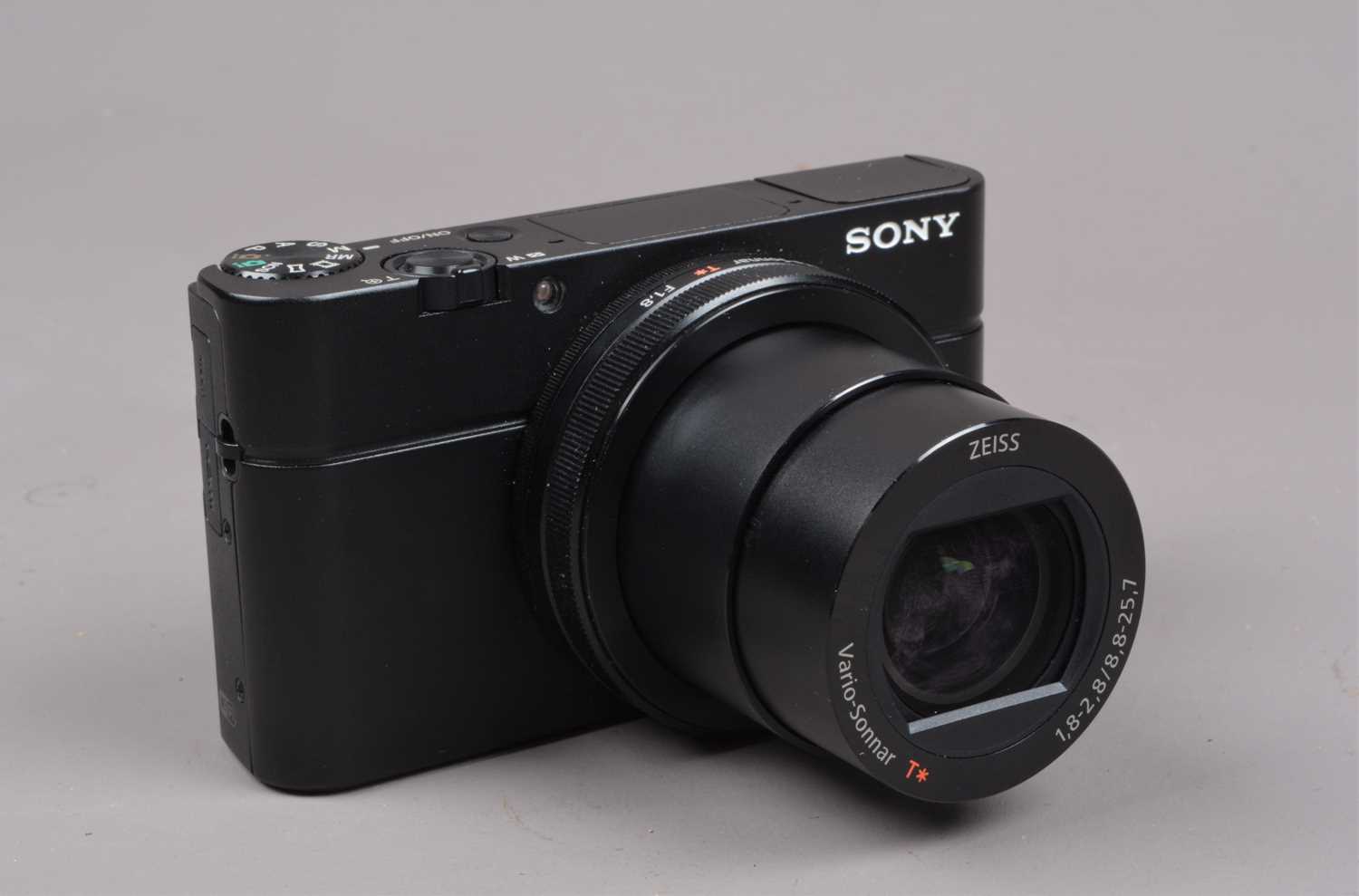 Lot 358 - A Sony Cyber-Shot DSC-RX100M3 Digital Camera
