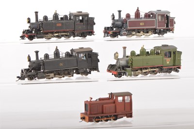 Lot 47 - Four Australian kitbuilt HO Narrow Gauge 2-6-2 Tank Engines and 0-6-0 Diesel Shunter (5)